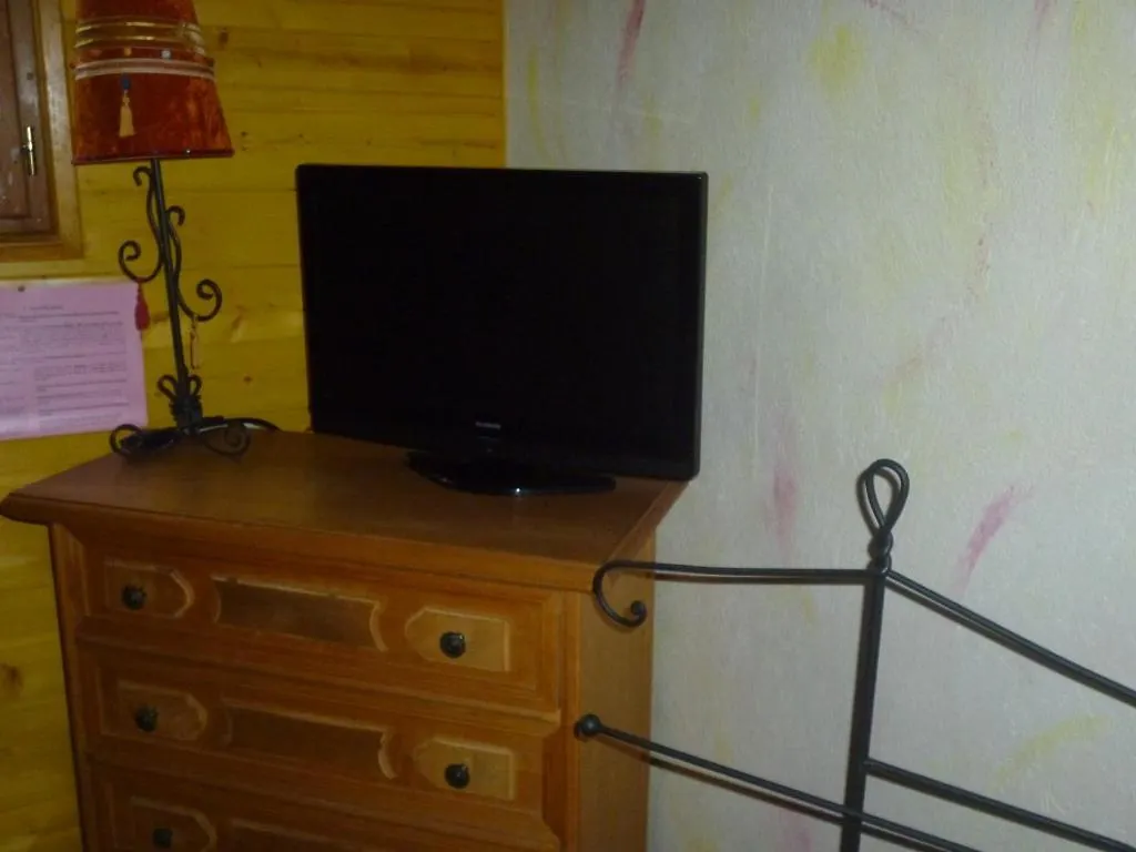 Les Ateliers D'Art Bed & Breakfast Roanne