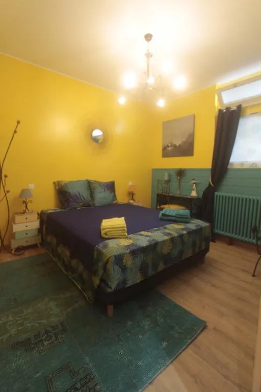 Les Ateliers D'Art Bed & Breakfast Roanne